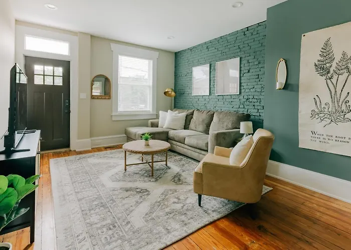 Quaint Boho Home In Lancaster City